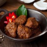 Sejarah Rendang: Hidangan Ikonik Minangkabau yang Mendunia